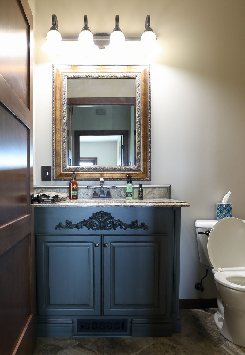 19. Main Floor Bathroom.jpg